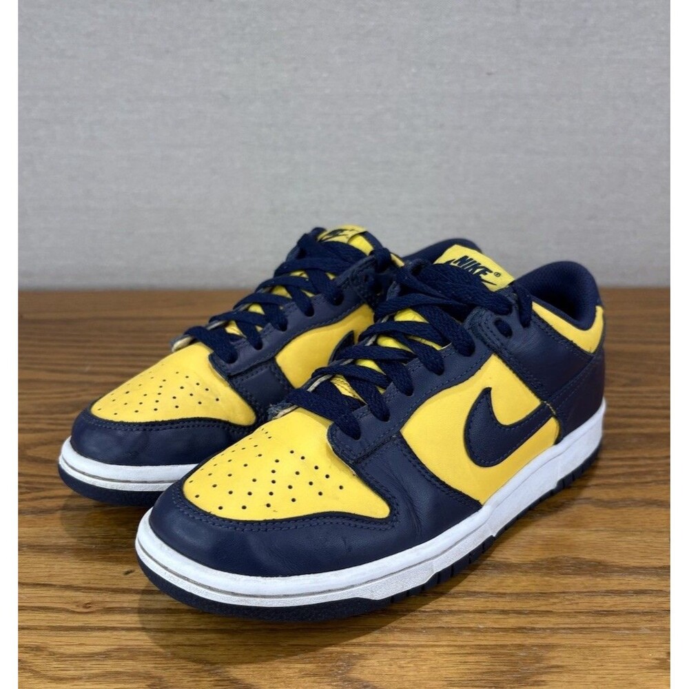 Nike Dunk Low Michigan GS 6.5Y Womens 8 Varsity Maize Midnight Navy CW1590-700
